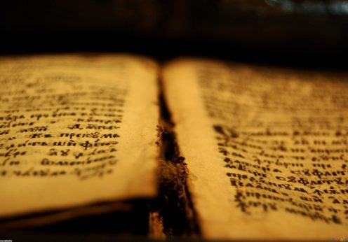 10 cărţi cu puteri supranaturale