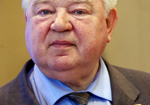 800px-Georgy_Grechko