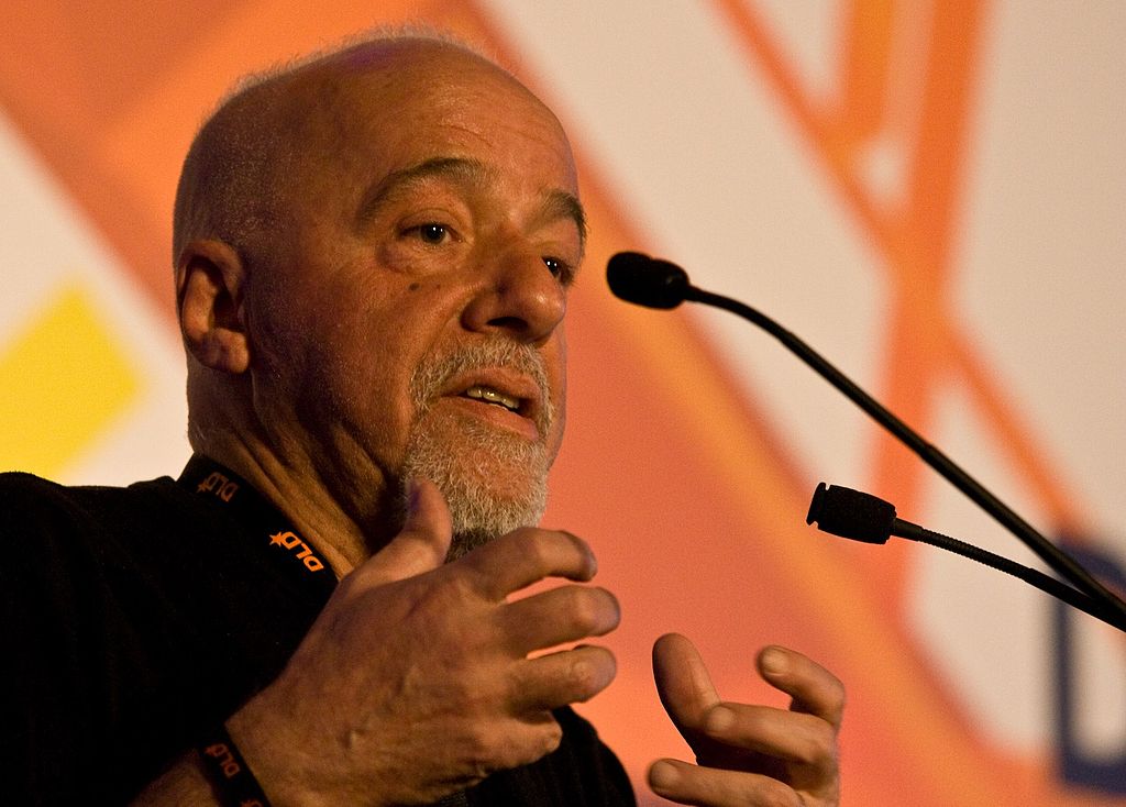 Autor nrkbeta, sursă Paulo Coelho, Wikipedia.