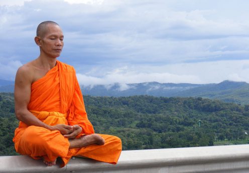 Phra_Ajan_Jerapunyo-Abbot_of_Watkungtaphao.