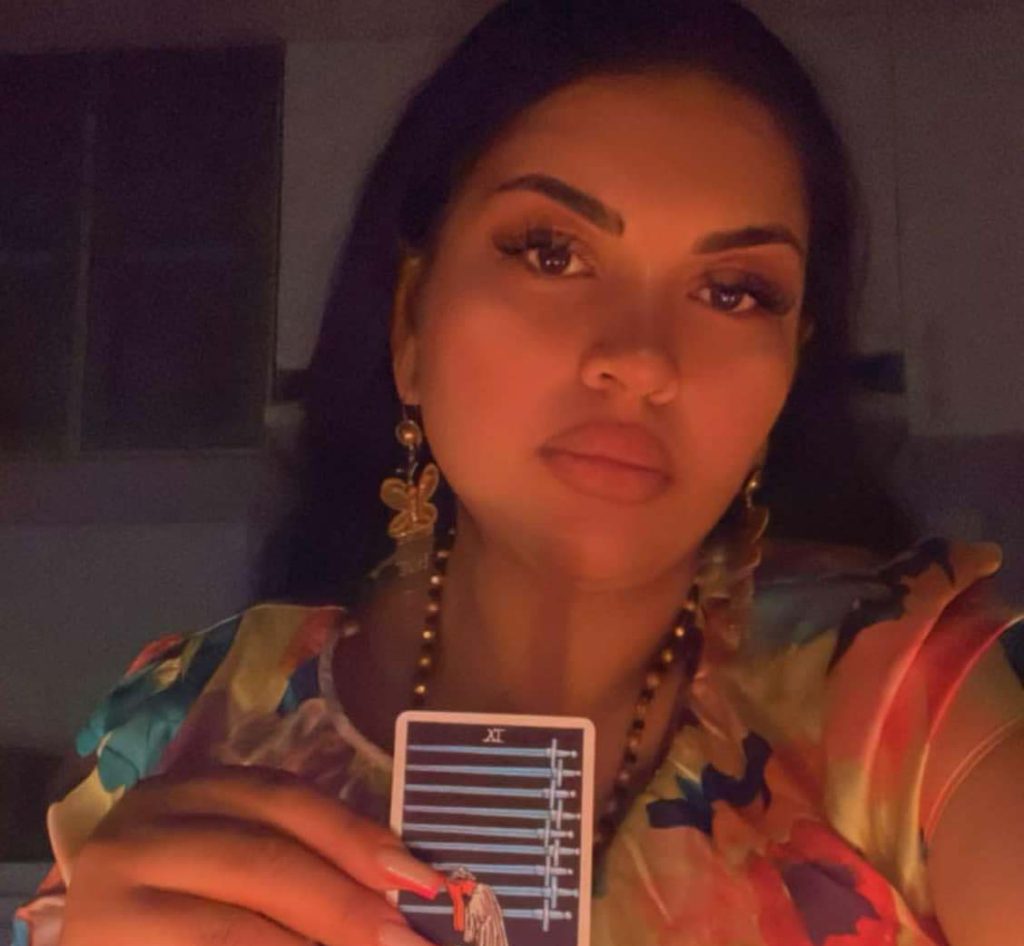 vrajitoarea Bety Adriana